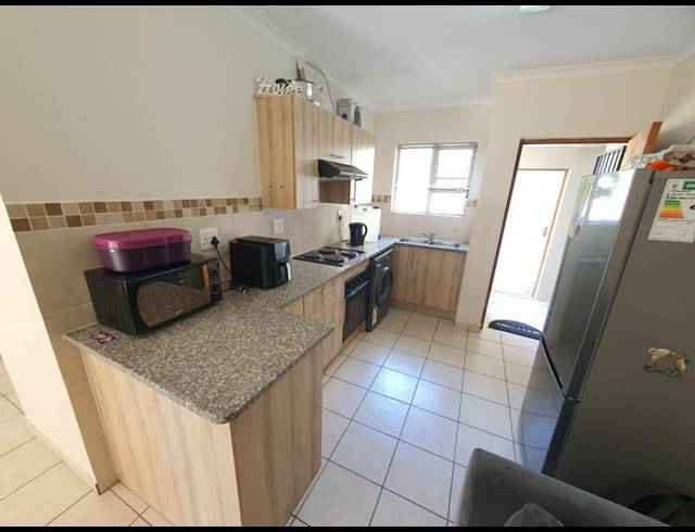 2 BEDROOM TOWNHOUSE FOR SALE IN MONTANA